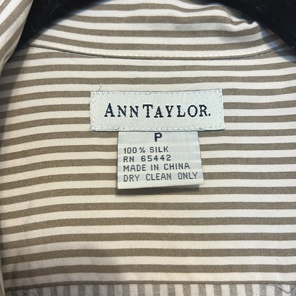 Ann Taylor Button Down Blouse - Picture 4 of 15
